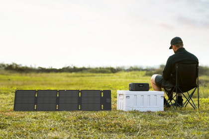 EcoFlow RIVER 3 UPS + 45W skládací solární panel (USB-C) – přenosná záložní energie s vysokou účinností