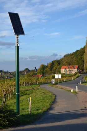 Solární lampa ECOSTAR C90