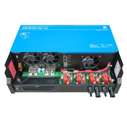 Victron Energy SmartSolar MPPT RS 450/200-MC4 – vysokonapäťový MPPT regulátor 48 V, 200 A s MC4