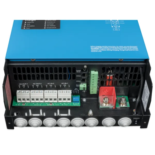 Menič/nabíjač Victron Energy Quattro-II 48V/5000VA/70A-50A | Hybridný invertor s dvoma AC vstupmi pre ESS a fotovoltaiku